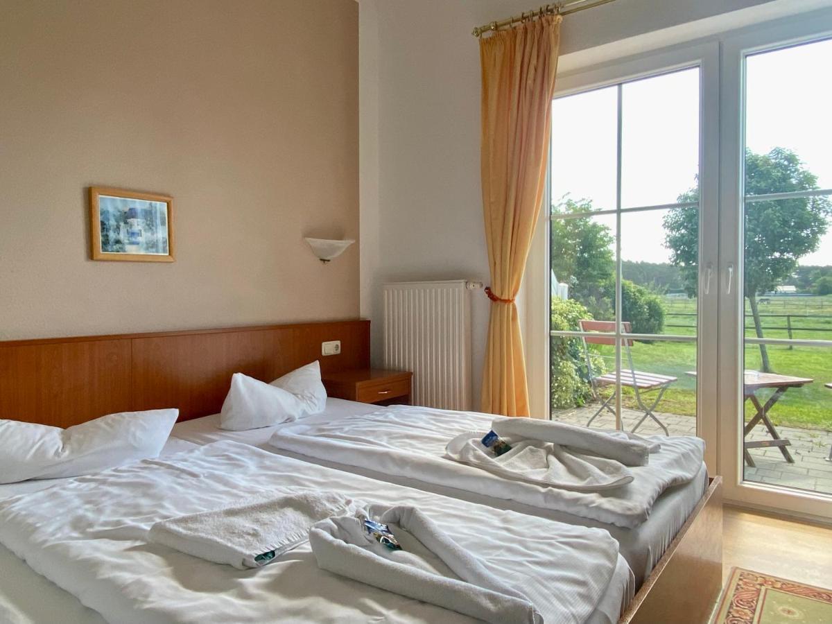 Doppelzimmer Standard mit Terrasse